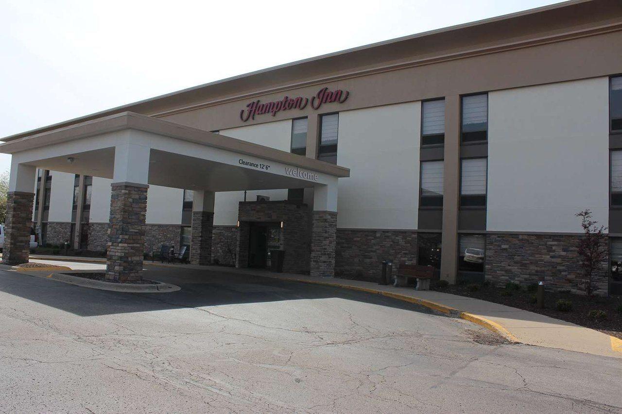 Hampton Inn Джейнсвілл Екстер'єр фото