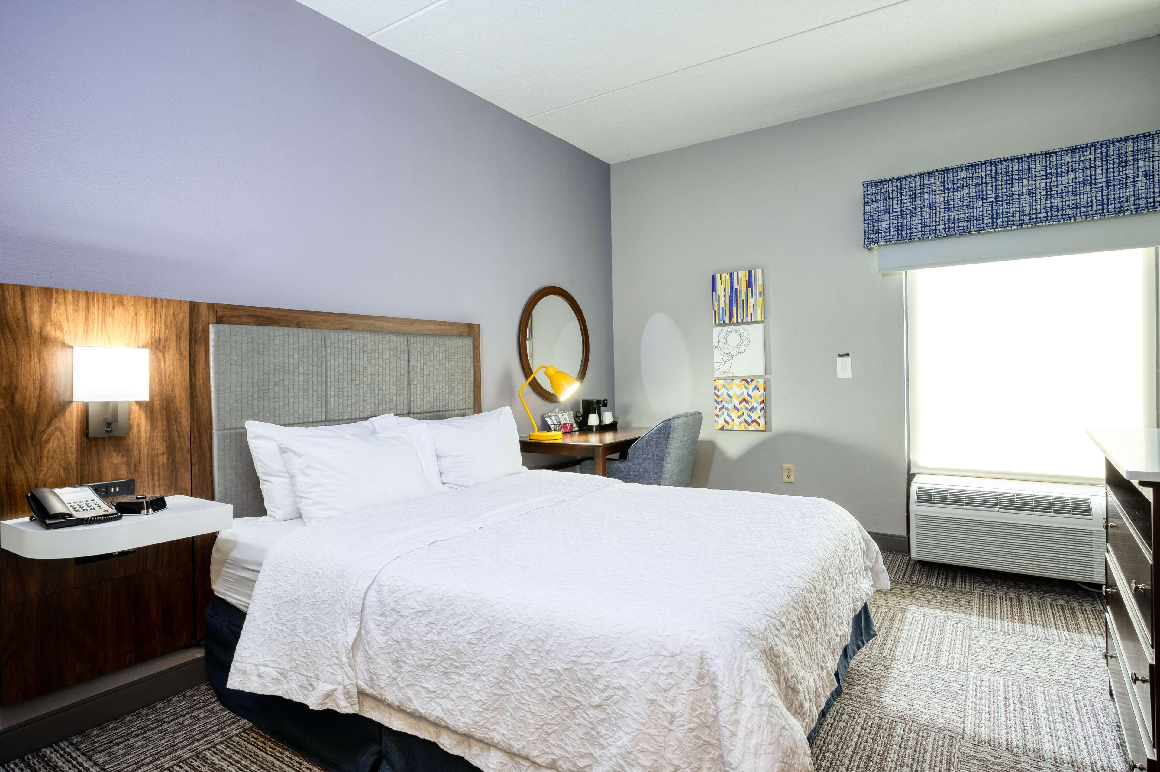 Hampton Inn Джейнсвілл Екстер'єр фото